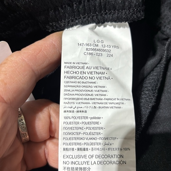 Jordan Air Basketball,athletic shorts, hip pockets, elastic draw cord waist - Picture 6 of 8